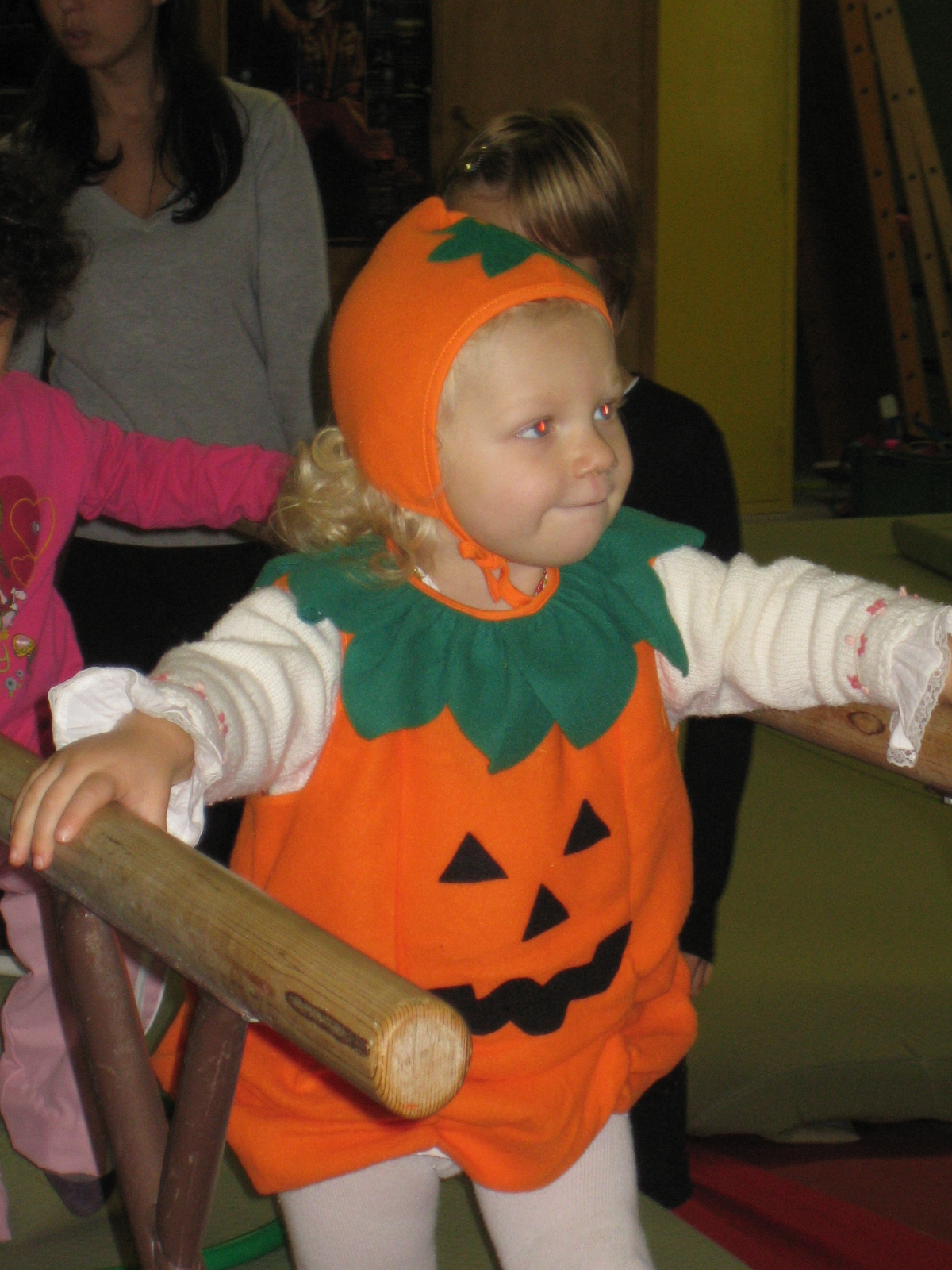 elaïa halloween 018.jpg